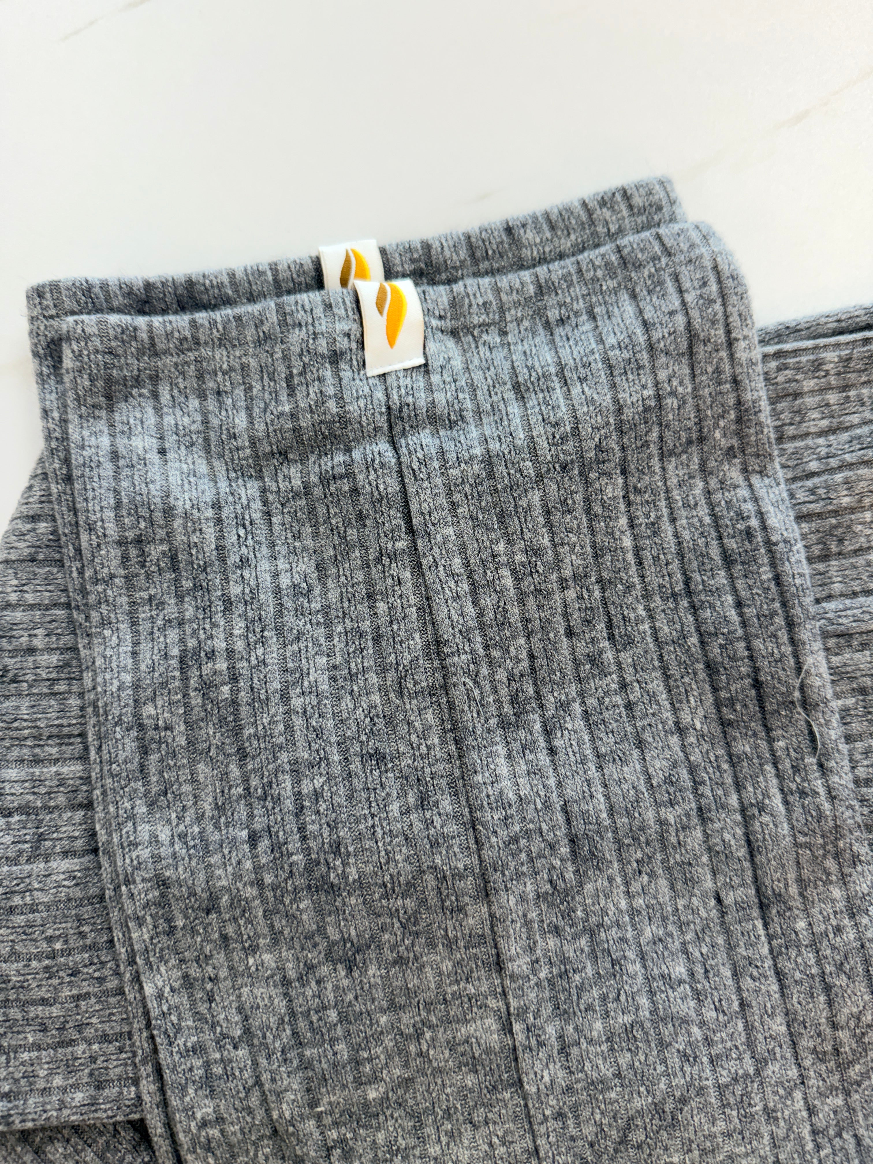 Rubiawear Ladies' Full Legwarmer Silver Leaf