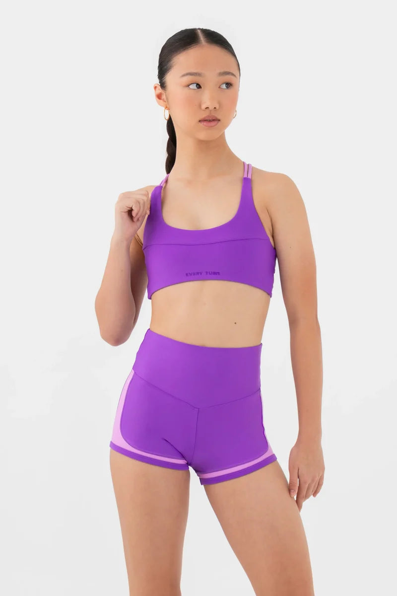 Every Turn Ladies' Socialite Crop Top